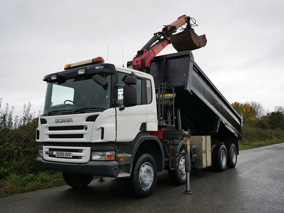 Scania P380 8 X 4 Tipper with Palfinger Grab 